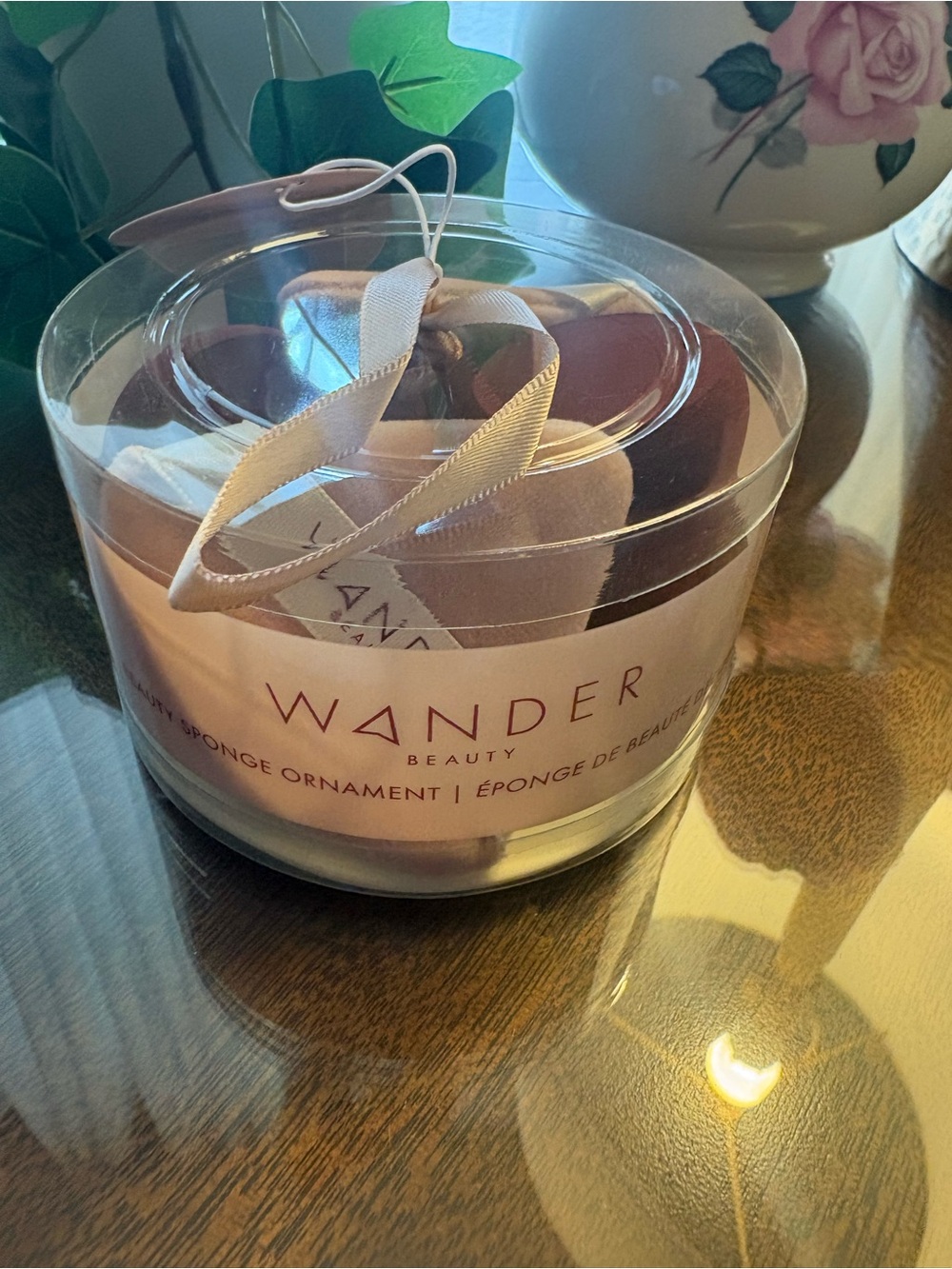 Wander Beauty Sponge Ornament Set New Holiday Beauty Tools